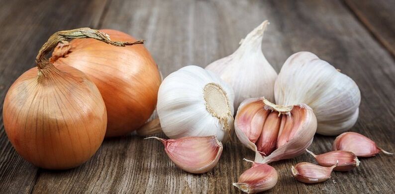 Ajo y cebolla para eliminar los parásitos del cuerpo.